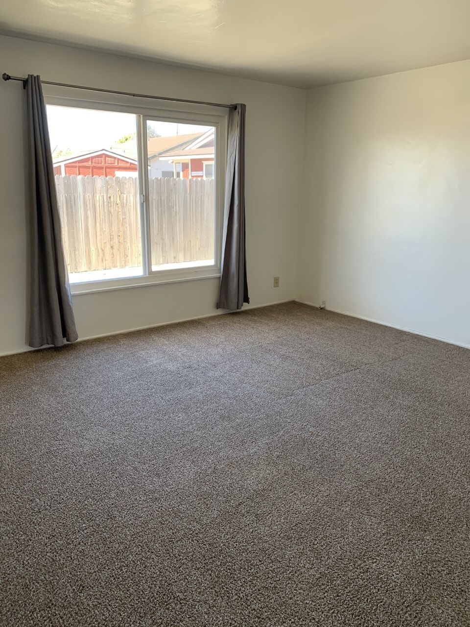 Building Photo - 115 N D St