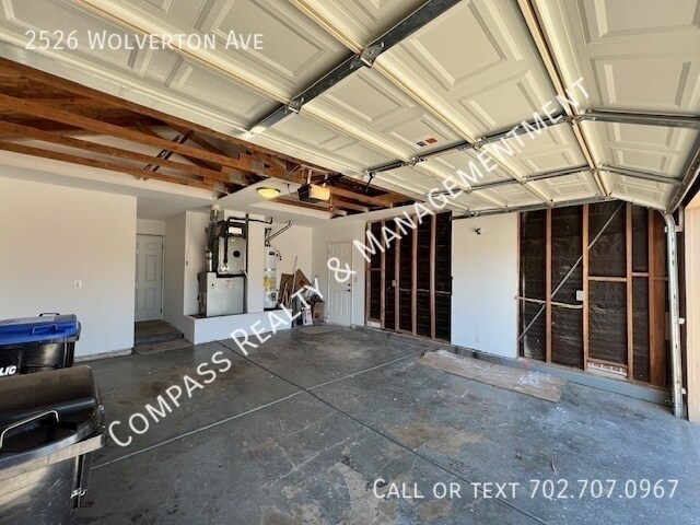 Building Photo - 2526 Wolverton Ave