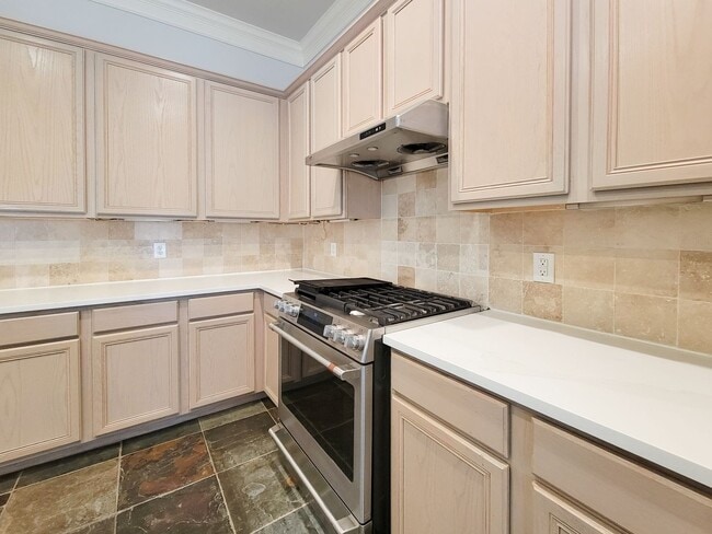 Building Photo - Two-Story, Three Bedroom Home in Gated Com...