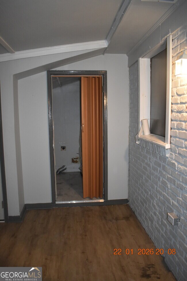 Building Photo - 5038 Williamson Rd