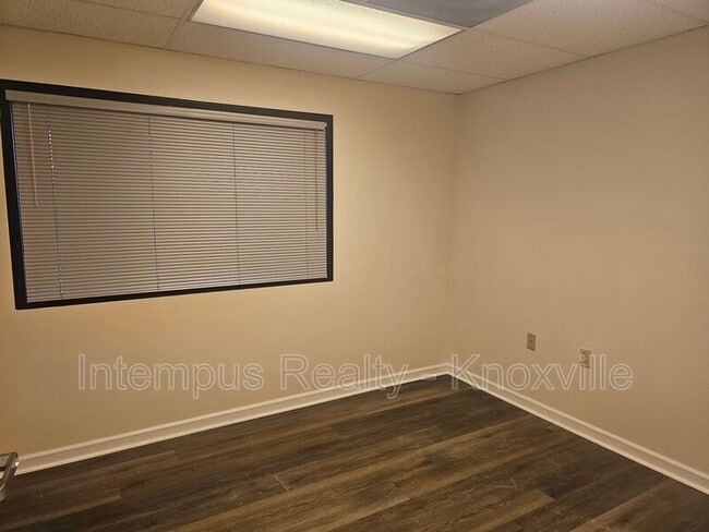 Building Photo - 6515 Clinton Hwy