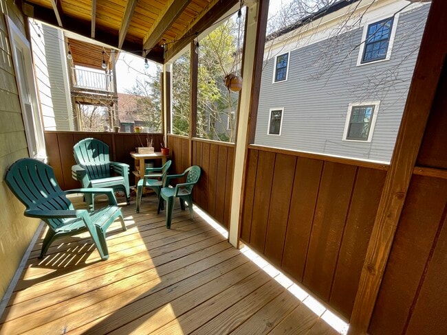 Building Photo - 27 Fainwood Cir