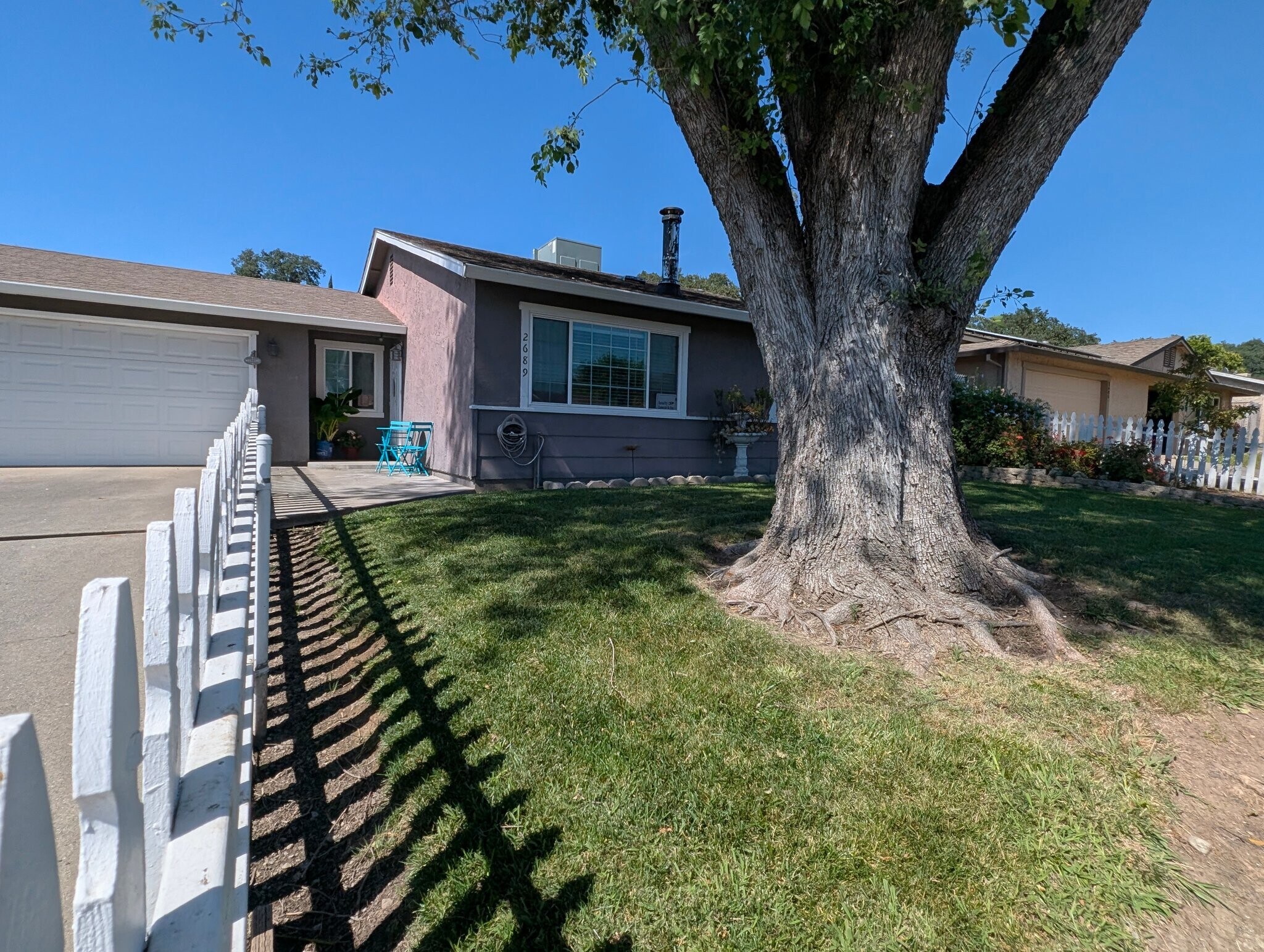 Building Photo - 2689 Forestview Dr