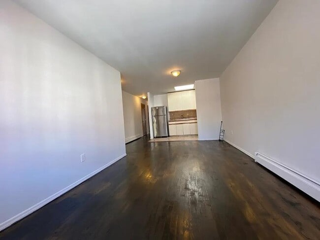 Building Photo - 3 bedroom in BROOKLYN NY 11216