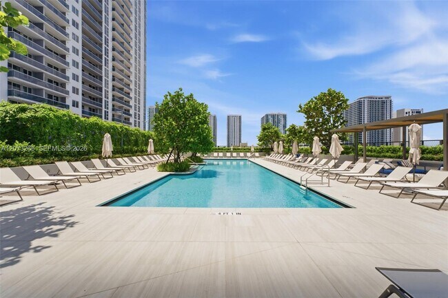 Building Photo - 1400 Biscayne Blvd
