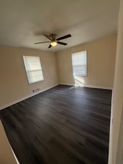 Building Photo - 1319 Greenview Dr