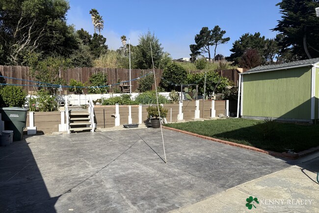 Building Photo - 3-Bedroom, 1-Bathroom Home with Large Yard & Garage in South San Francisco