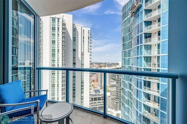 Building Photo - 333 Las Olas Way