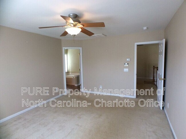 Building Photo - 3904 Luthers Rock Ct