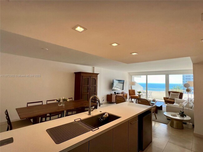 Building Photo - 177 Ocean Ln Dr