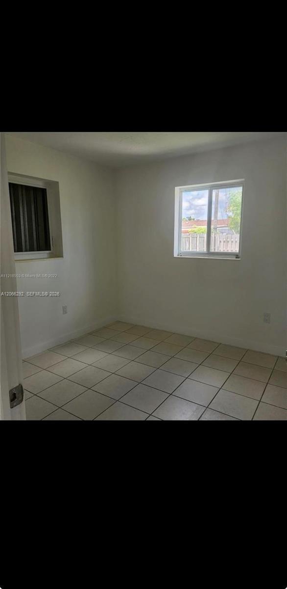 Building Photo - 20210 SW 112th Ave