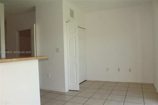 Building Photo - 10937 SW 181st Terrace