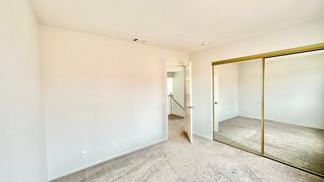 Building Photo - Awesome Two-Story Home, Recently & Freshly Updated, just minutes to downtown Fallbrook!