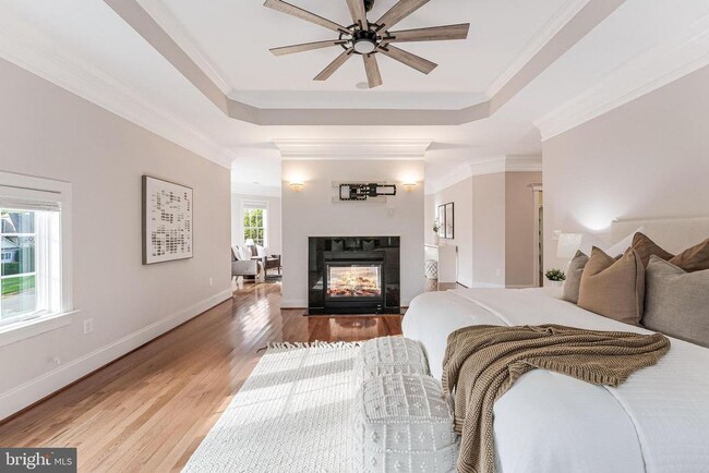 Building Photo - 829 Golden Arrow St