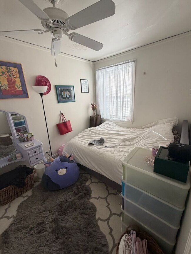 Building Photo - 1110 Curtiss St