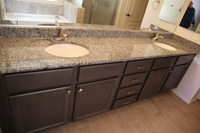 Building Photo - A Home You Have To See To Believe!!!