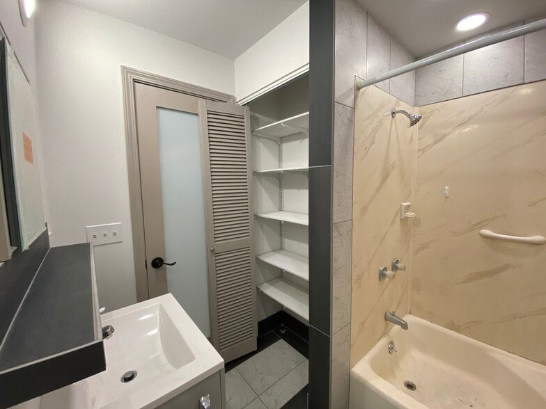 Bedroom bath linen closet. - 3716 Claudine St