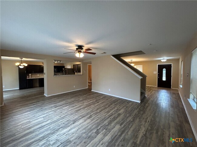 Building Photo - 381 Copper Path Dr