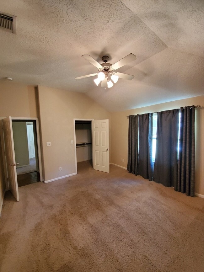 Building Photo - 3679 Piney Point Rd