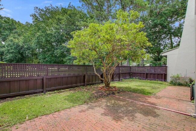 Building Photo - 1506 Ventura Pl