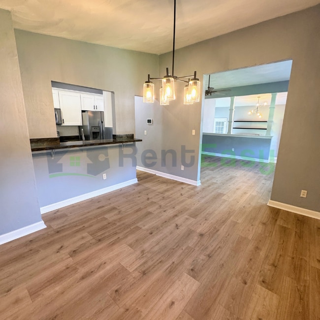 Building Photo - 420 Beacon Hill Cir