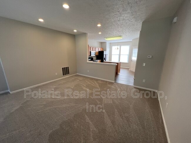 Building Photo - 8428 Clayhurst Dr