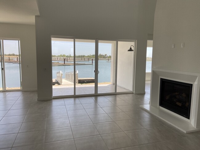 Building Photo - 23 Grey Whale Ct