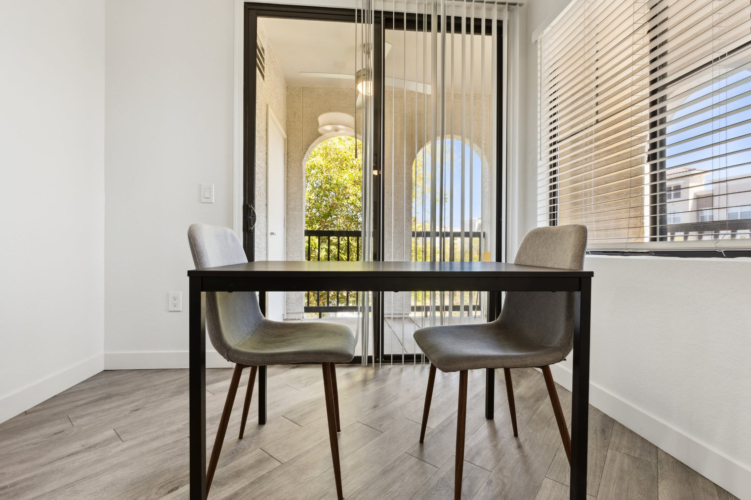 Building Photo - 9450 W Cabela Dr