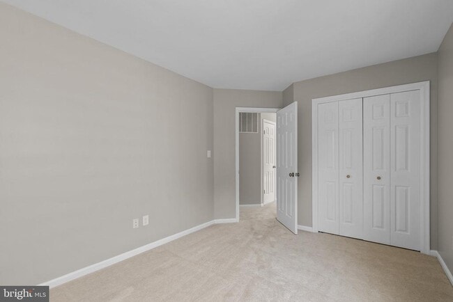 Building Photo - 20303 Marketree Pl