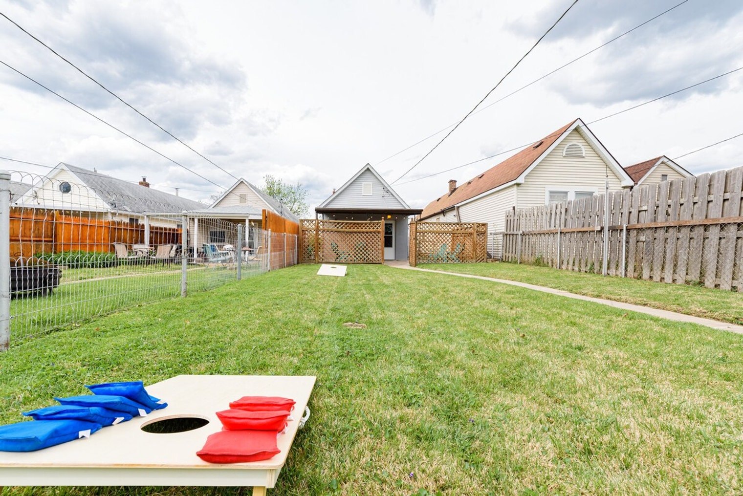 Building Photo - 5336 Northrup Ave