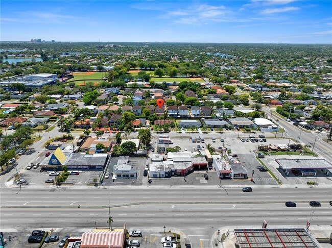 Building Photo - 9101 SW 41st St