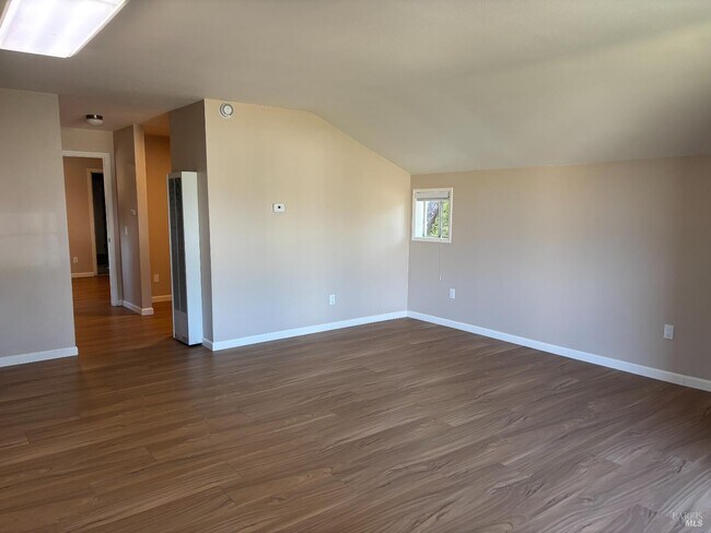 Building Photo - 2615 Alton Ln