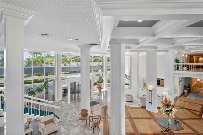 Building Photo - 2100 S Ocean Ln