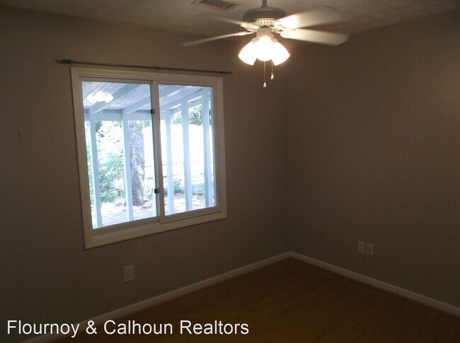 Building Photo - 3 br, 2 bath House - 5627 Rockhurst Drive