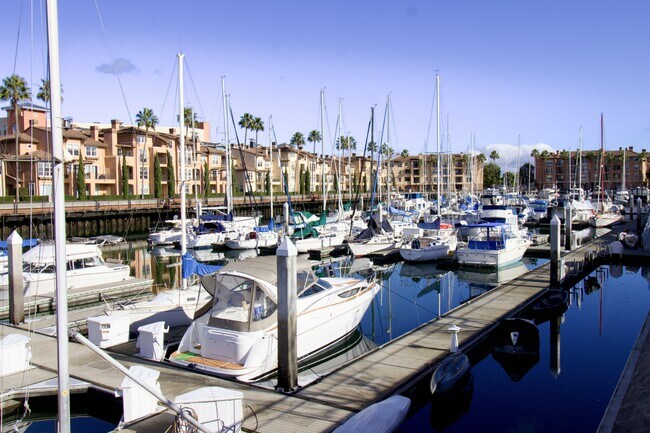 Building Photo - 656 Sea Anchor Dr