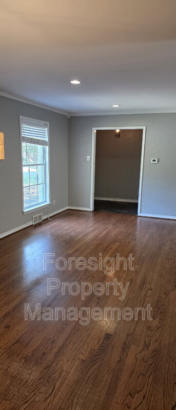 Building Photo - 7303 Bucknell Dr