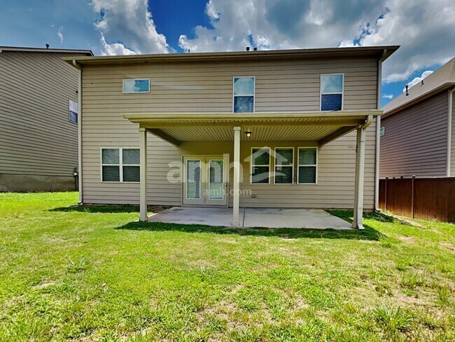 Building Photo - 3876 Woodoats Cir
