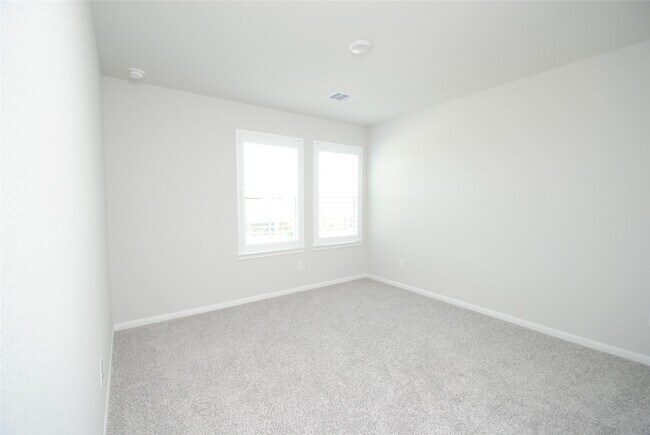 Building Photo - 2541 Allegretto Sea Dr