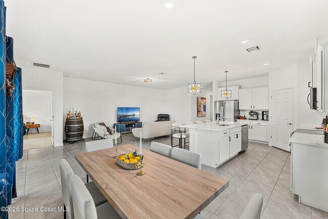 Building Photo - 1586 Criswell Ln SE