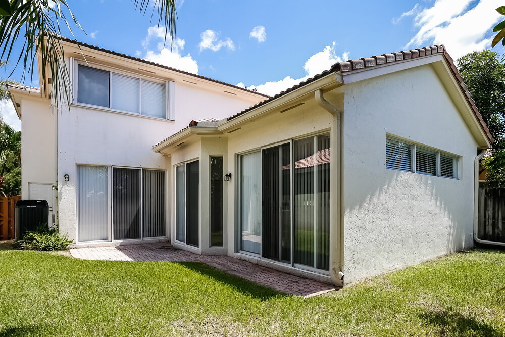 Building Photo - 15618 SW 112th Dr