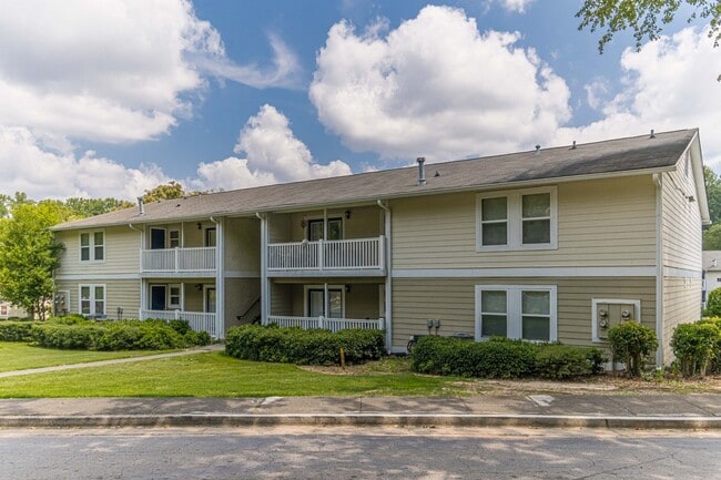 Building Photo - Bradford Gwinnett Apartments