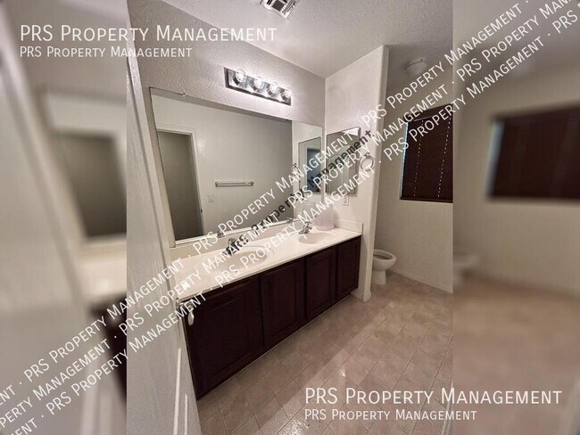 Building Photo - 2794 S Anderson Ln