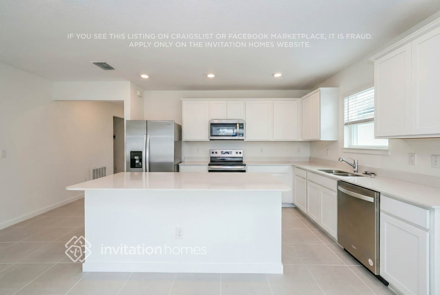 Building Photo - 3660 Tambora Ct