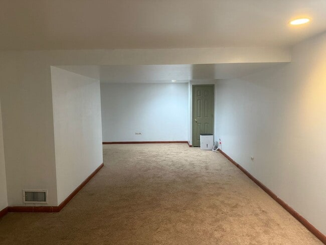 Building Photo - 1538 Crab Tree Dr