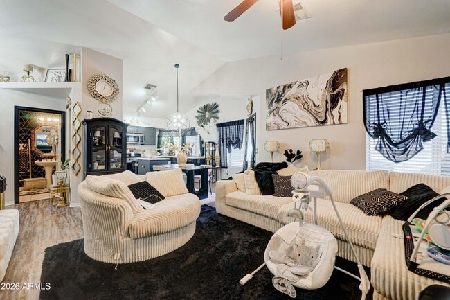 Building Photo - 2744 S Raven