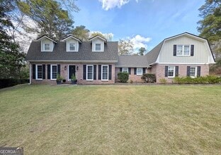 Building Photo - 1531 Dartmouth Ct