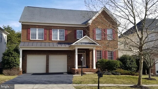 Primary Photo - 43649 Riverpoint Dr