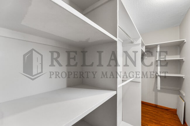 Building Photo - 2131 W 25th St N