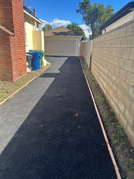 Building Photo - 7722 Wish Ave