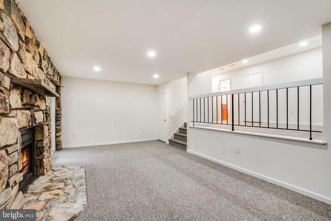 Building Photo - 59 Catoctin Ct